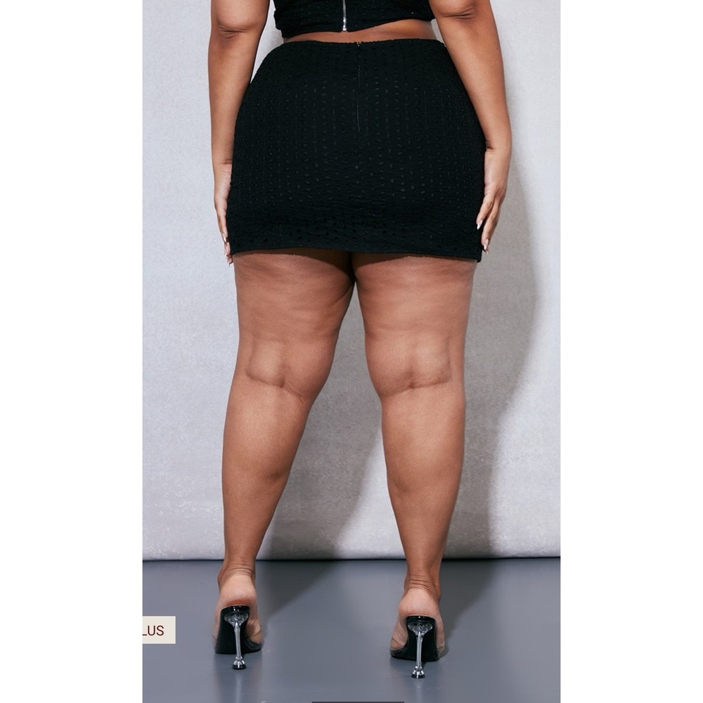 NWT Pretty Little Thing Black Eyelet Corset and Skirt Women's Size US 26 Set - Picture 4 of 14